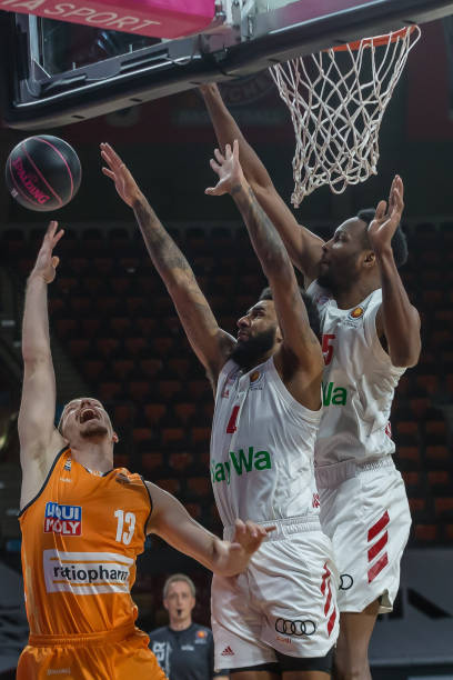 策略的碰撞 策略的碰撞