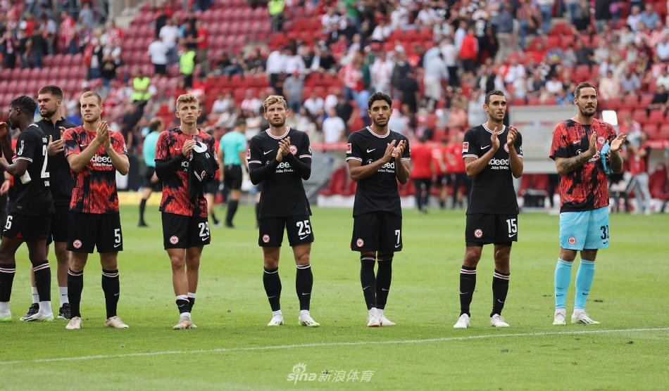 突破样样出 突破样样出