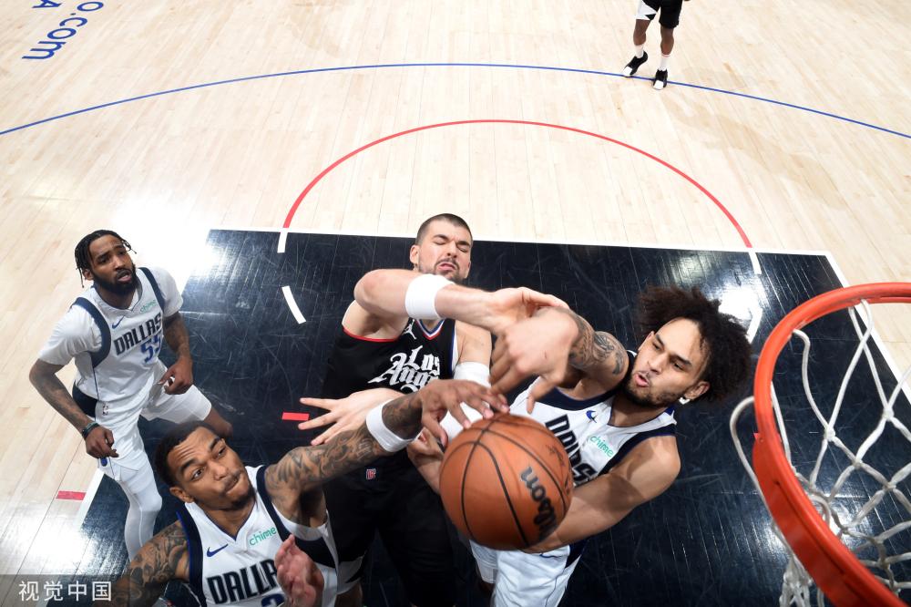 确保青少年 确保青少年